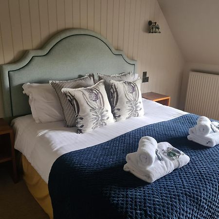 Priory Inn Tetbury Esterno foto