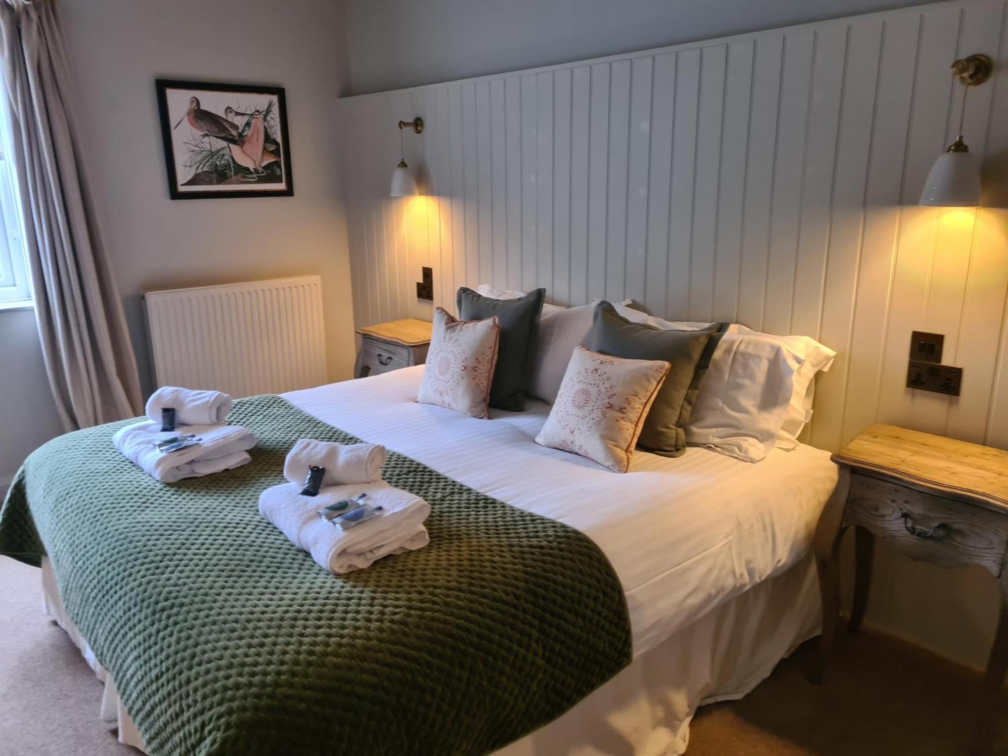 Priory Inn Tetbury Esterno foto