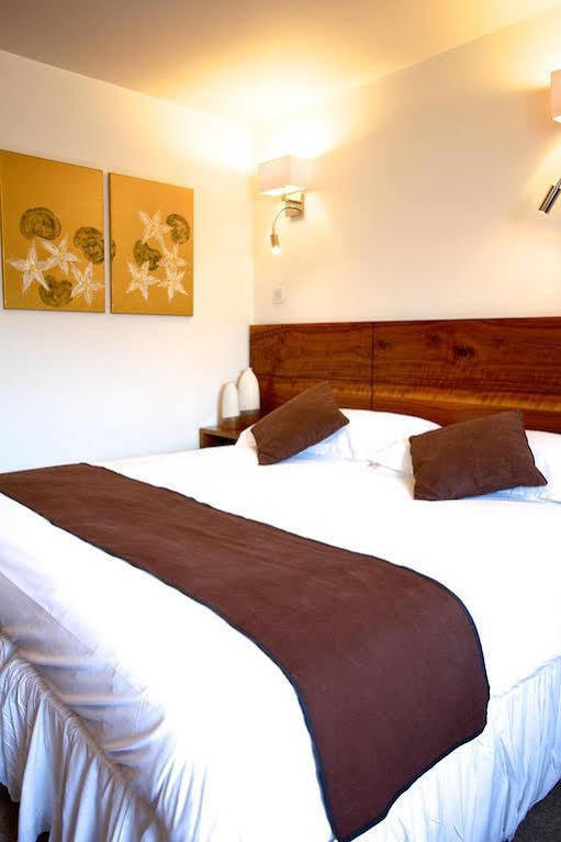 Priory Inn Tetbury Esterno foto